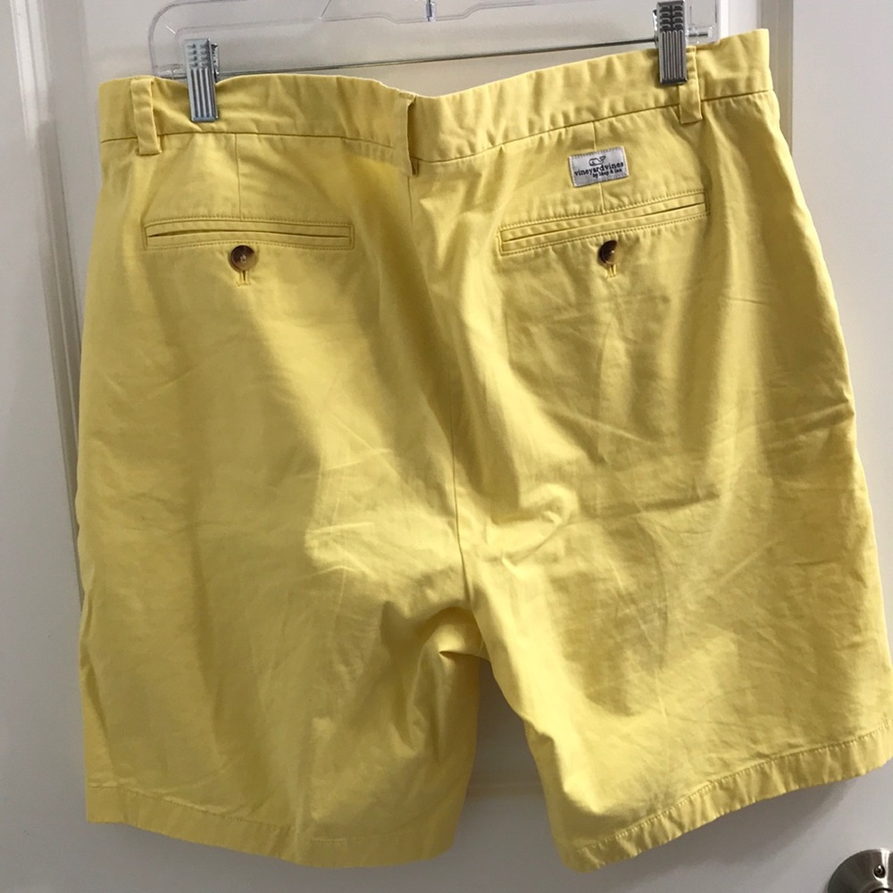 Mens Vineyard Vines Yellow Flat Front Shorts - Picture 3 of 5